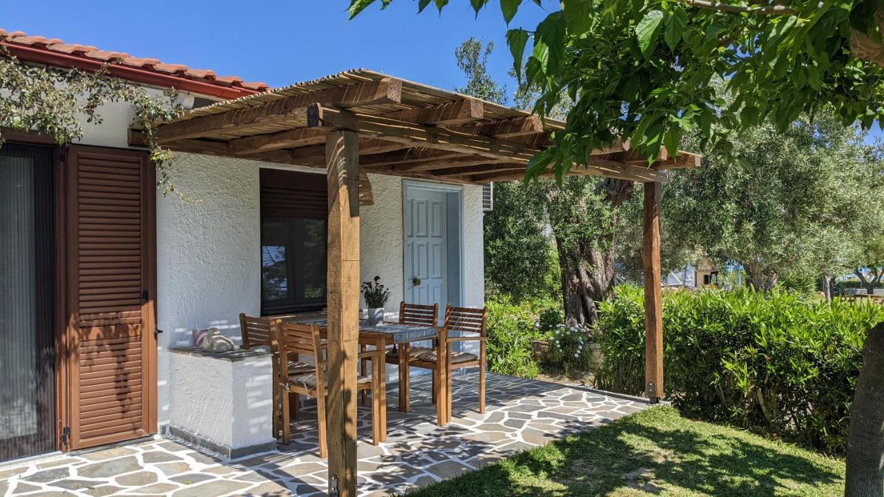 Bungalows Iphigenia بيفكوهوري المظهر الخارجي الصورة